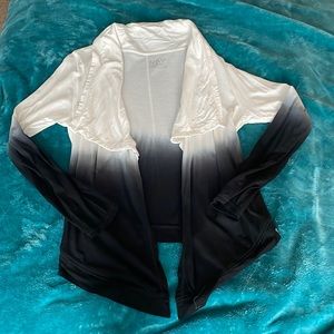 MNY black and white top size medium